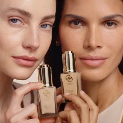 Base Eternal Glow com FPS 25 Giordani Gold 4324930 ml.