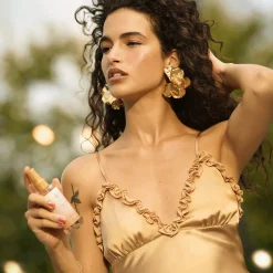 Bruma Perfumada Everlasting Glow Giordani Gold 100 ml.
