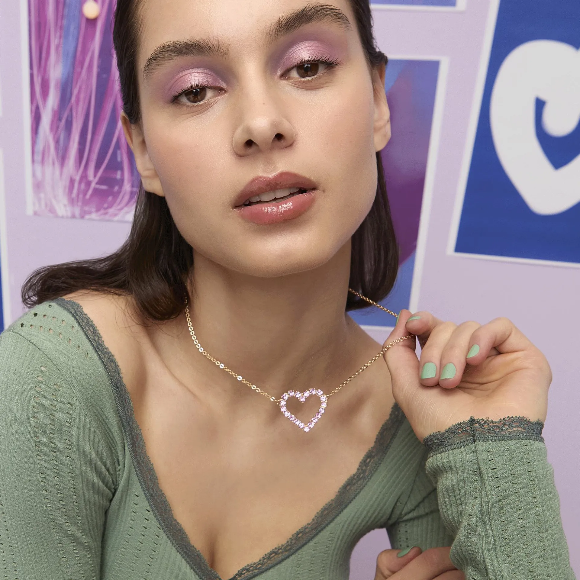 Colar Girl Power Heart 0 unidades
