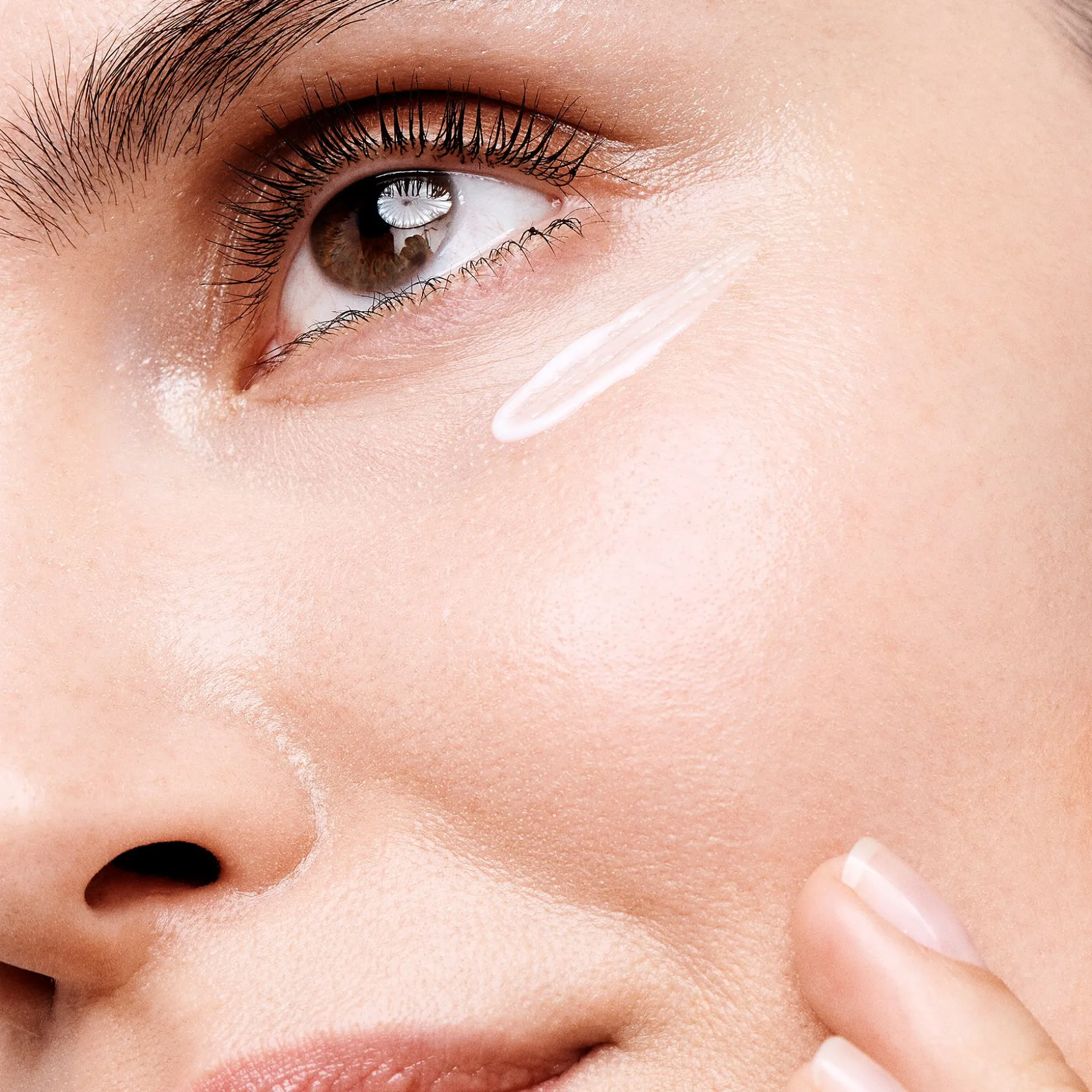 Creme de Olhos Even Out Optimals 15 ml.
