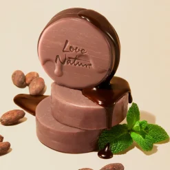 Sabonete com Manteiga de Cacau e Menta Biológicas Sweet Delights Love Nature 75 g.